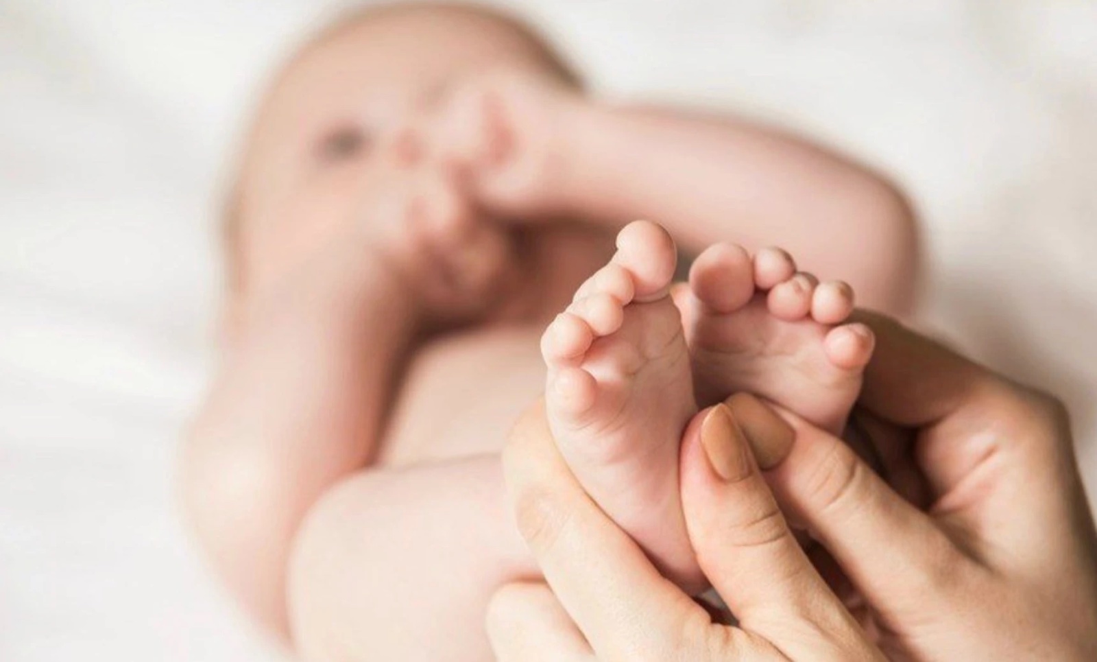 Initiation au massage bébé pour les parents